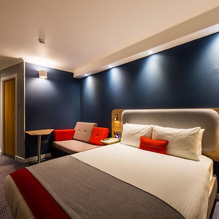 Holiday Inn Express Strathclyde Park M74, Jct 5 By Ihg Motherwell Exterior foto