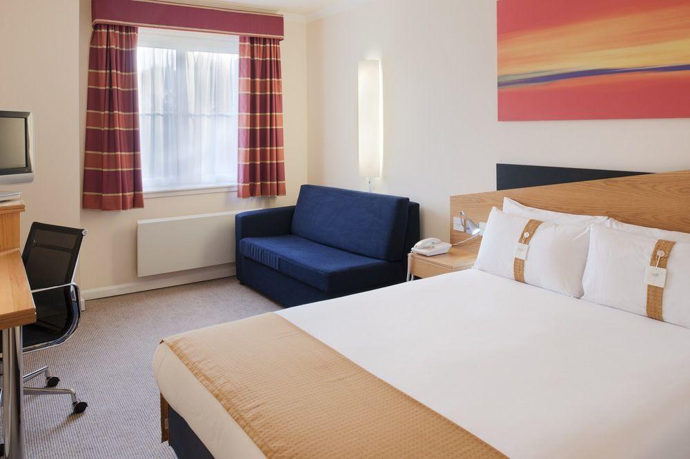Holiday Inn Express Strathclyde Park M74, Jct 5 By Ihg Motherwell Exterior foto