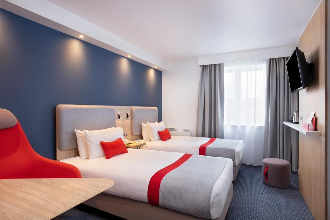 Holiday Inn Express Strathclyde Park M74, Jct 5 By Ihg Motherwell Exterior foto