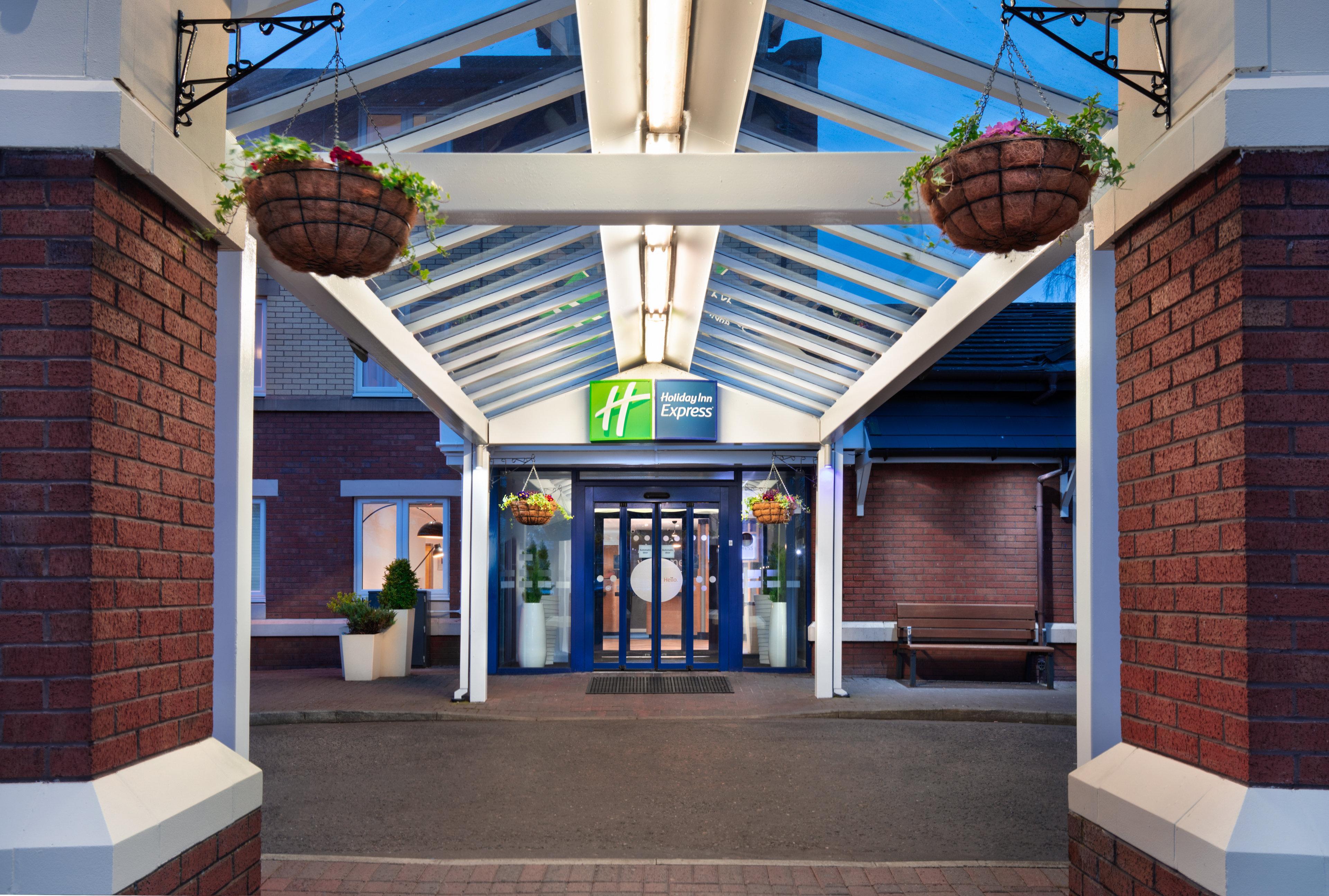 Holiday Inn Express Strathclyde Park M74, Jct 5 By Ihg Motherwell Exterior foto